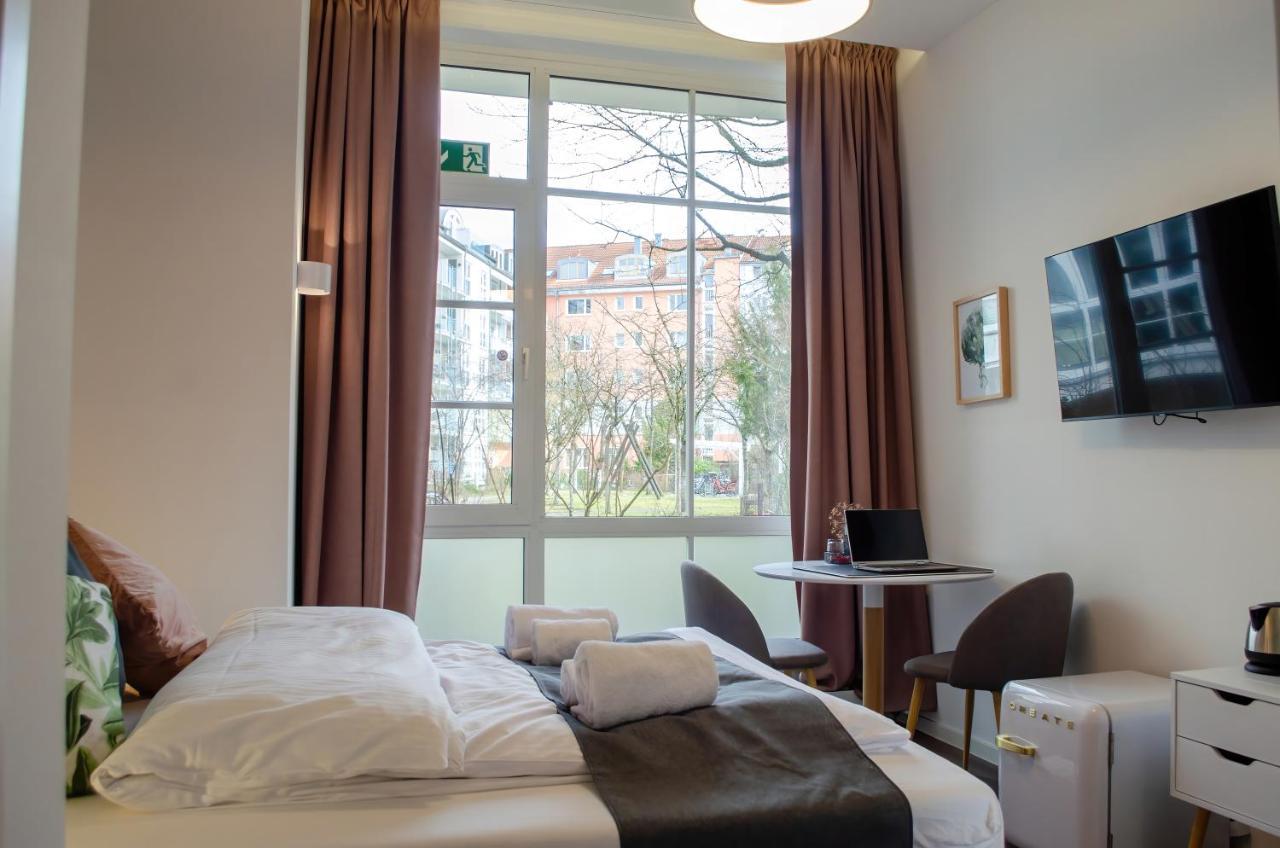 Homely Stay Studio 8 - Relaxed Self-Check-In Room In Munich Munique Exterior foto