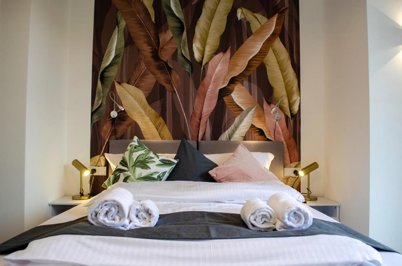 Homely Stay Studio 8 - Relaxed Self-Check-In Room In Munich Munique Exterior foto